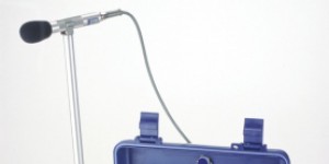 Ký hợp đồng cung cấp thiết bị đo chấn động...