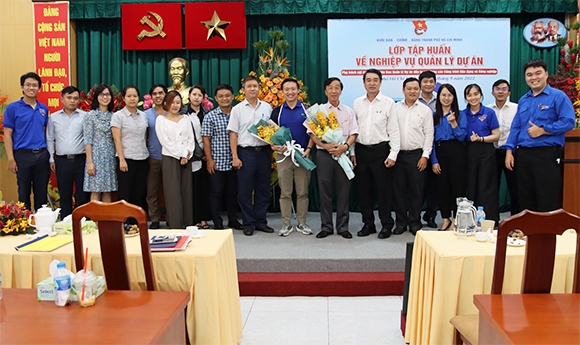 CIC tham gia báo cáo tại Lớp tập huấn về nghiệp vụ quản lý dự án do Ban quản lý Dự án đầu tư xây dựng thành phố Hồ Chí Minh tổ chức