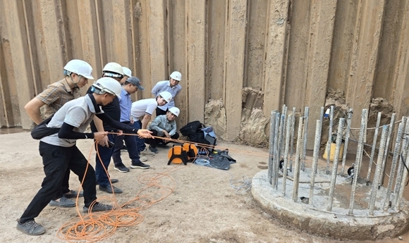 Bored Pile Ultrasonic Testing – Determining First Arrival Time (FAT) and Wave Speed